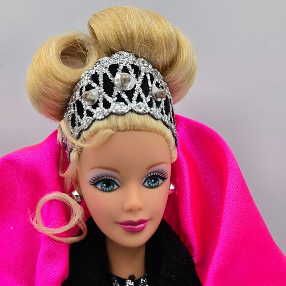Barbie Doll 1998 Happy Holidays Special Edition Black Pink Silver Dress 20200 Ma - Picture 2 of 16